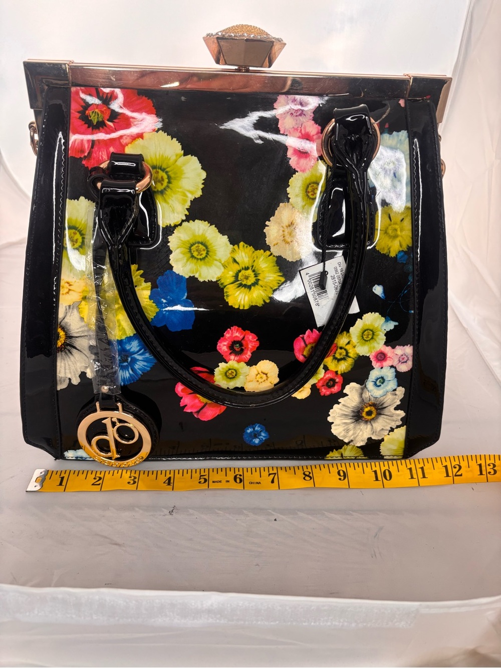 D’orcoa vegan Patent Floral Tote with Gold Accent Charm - Picture 5 of 15